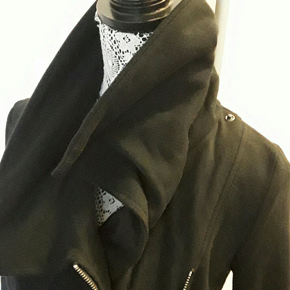 Express Jacket, Never Worn - image 3